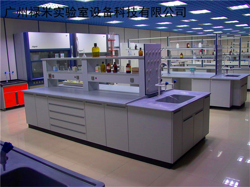 如何保證實驗臺尺寸精度？