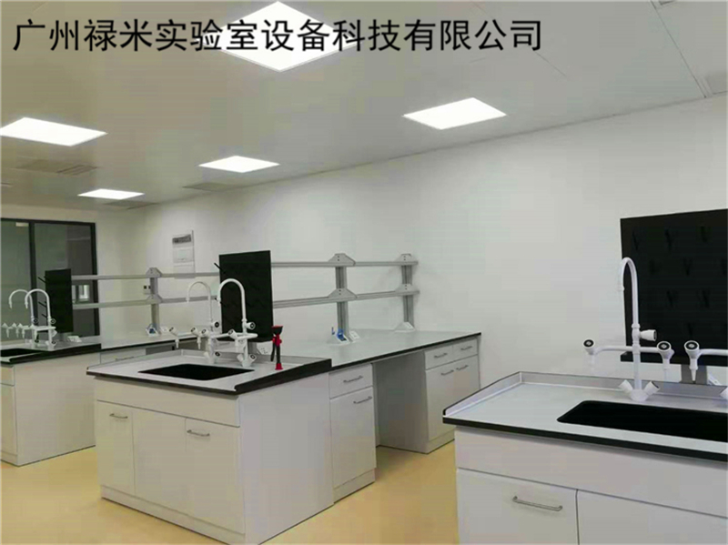 祿米實驗臺廠家采用陶瓷板臺面的優點分析