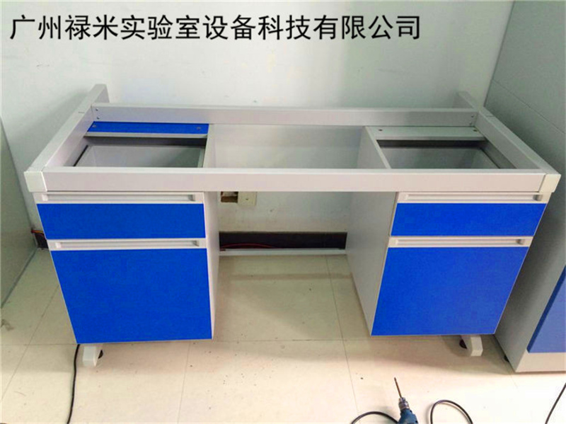 鋼木實驗臺組裝 鋼木實驗臺組裝