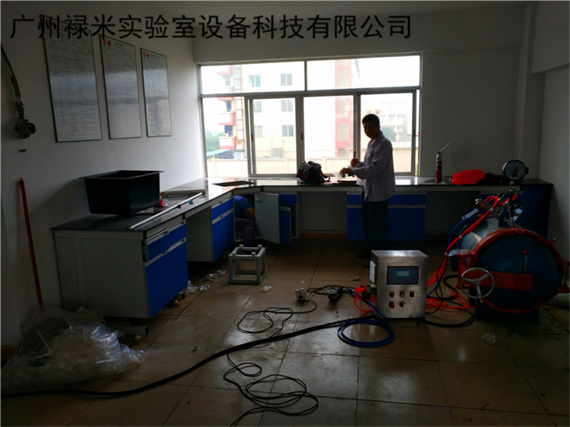 實(shí)驗(yàn)臺安裝