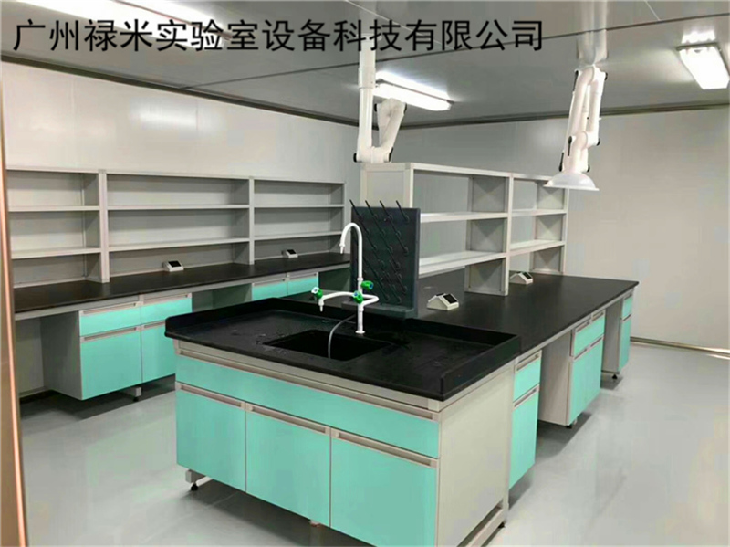 實(shí)驗(yàn)臺