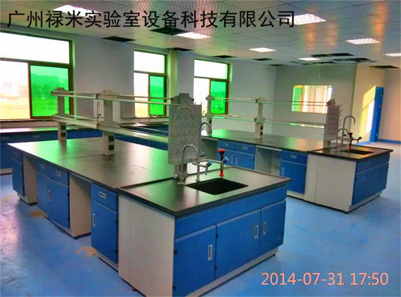 解析祿米全鋼實驗臺的性能優勢